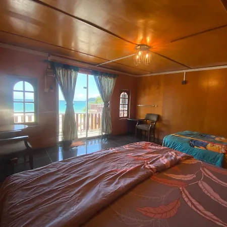 Tioman Santai Resort Kampong Juara Exterior photo