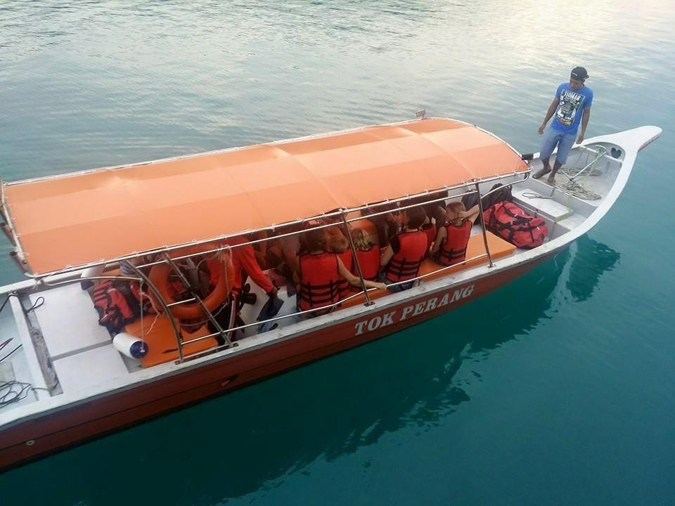 Tioman Santai Kampong Juara